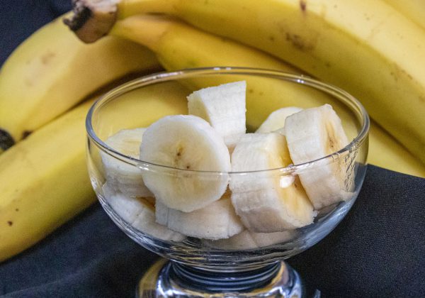 סוגרת פינה בדרכים: מה היתרונות הבריאותיים של בננה?